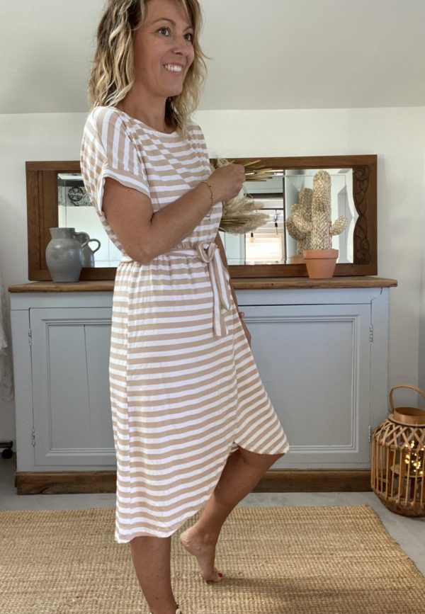 robe marine beige – Image 3