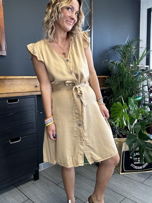 Robe à volants camel