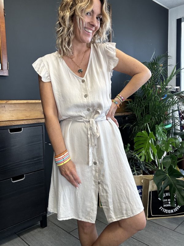 Robe à volants beige – Image 3